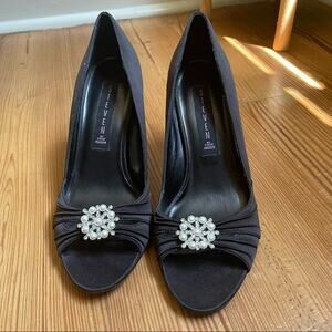 Steve Madden black satin silver embellished peep toe heel SIZE 6.5